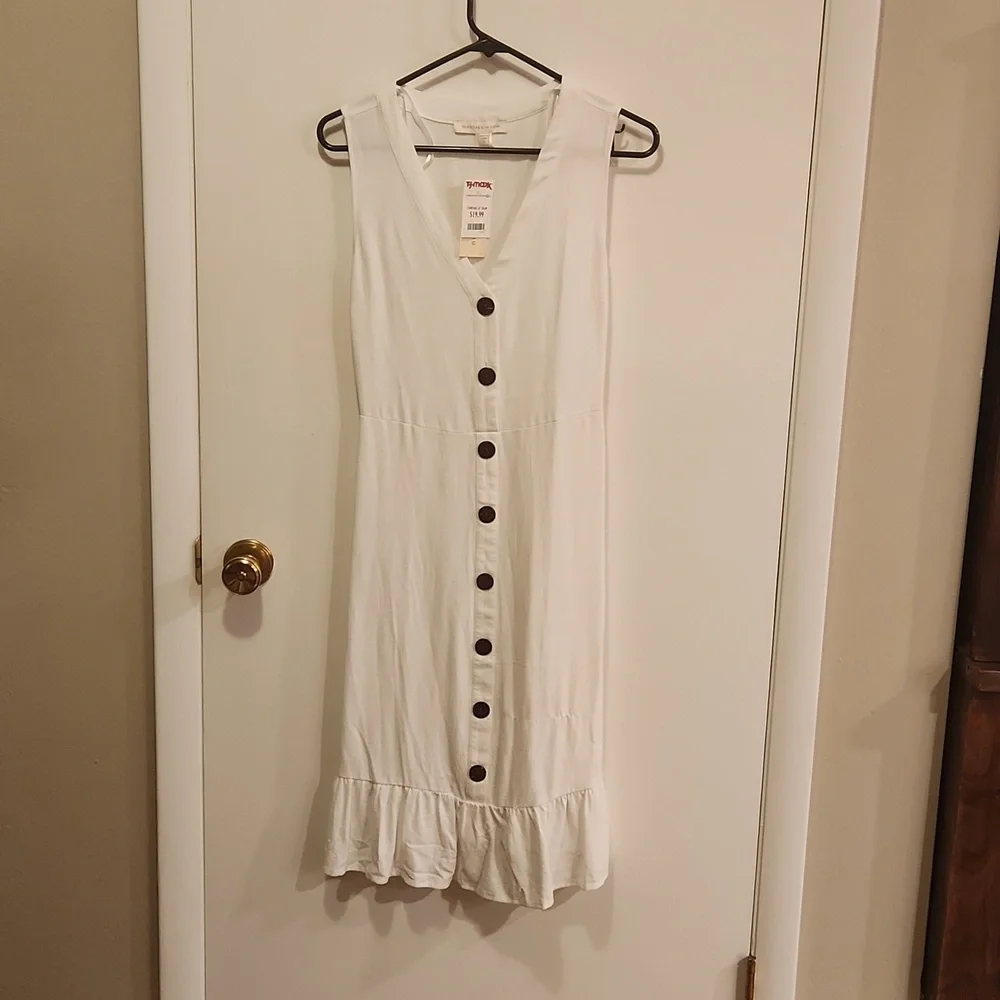 DRESS - Picture 1 of 1